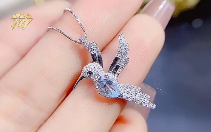 aquamarine stone necklace